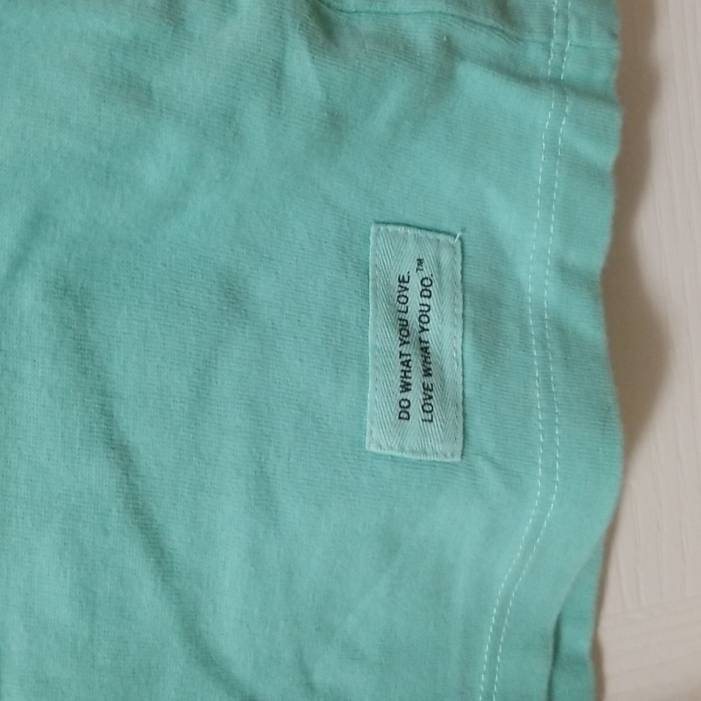 T-shirt - Picture 4 of 4